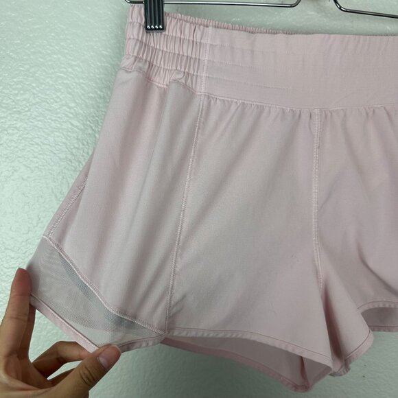Lululemon Hotty Hot High-Rise Lined Short 2.5" 8 Strawberry Milkshake Mesh Swift - Picture 3 of 10